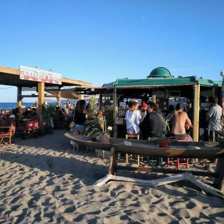 דירה Casita Con Patio Cerca Del Mar